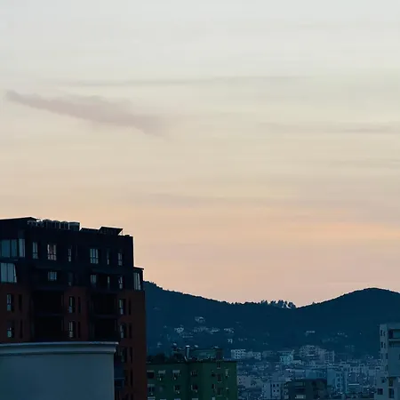 View * טיראנה